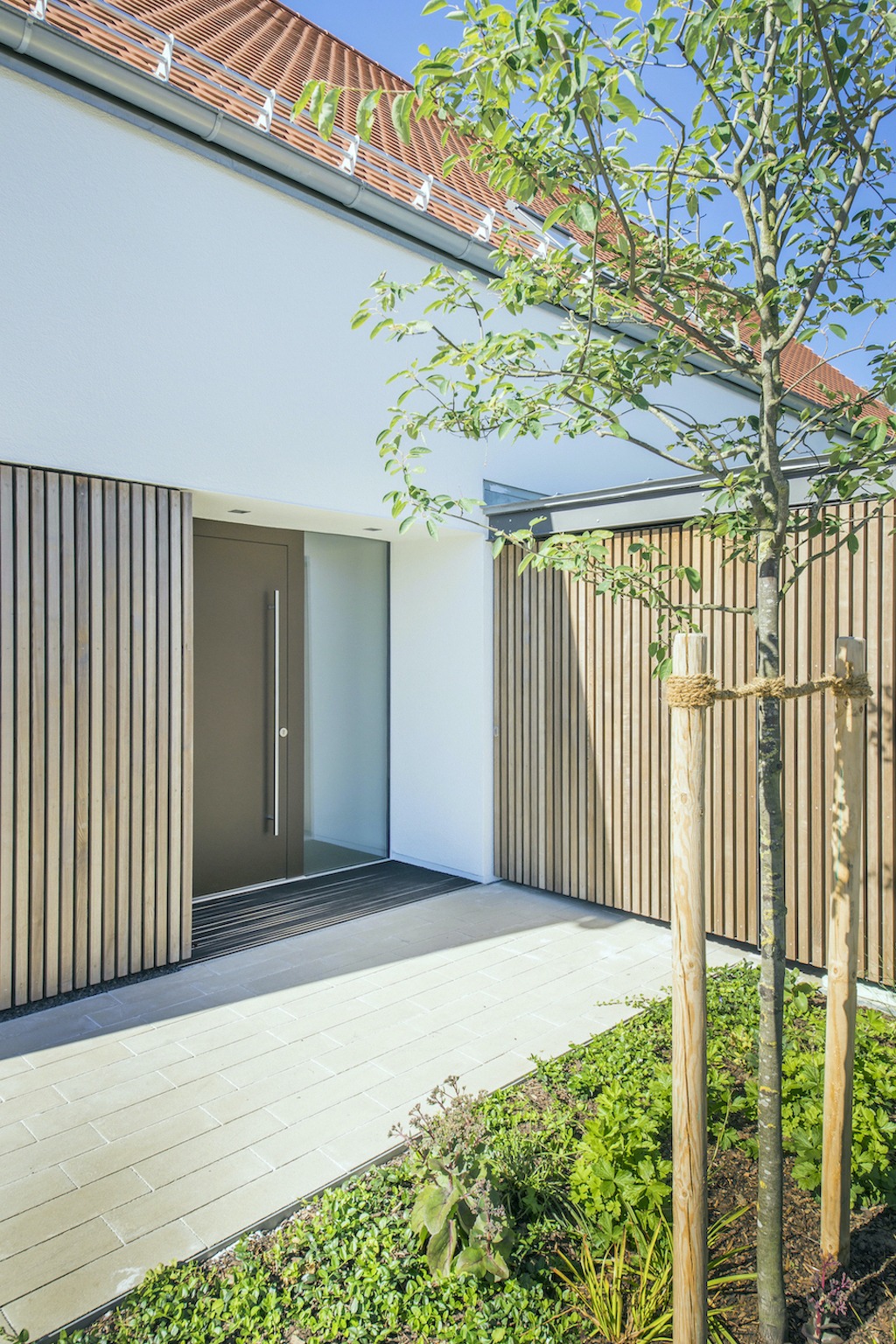 Dorfstadel Kruppach Muehlhausen aussen Nachts Anbau mit Ofen