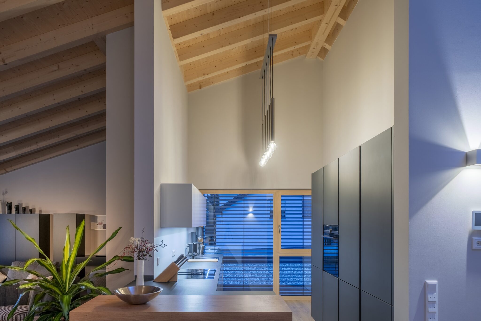 Dorfstadel Kruppach Muehlhausen Nachts aussen Stadel gesamt