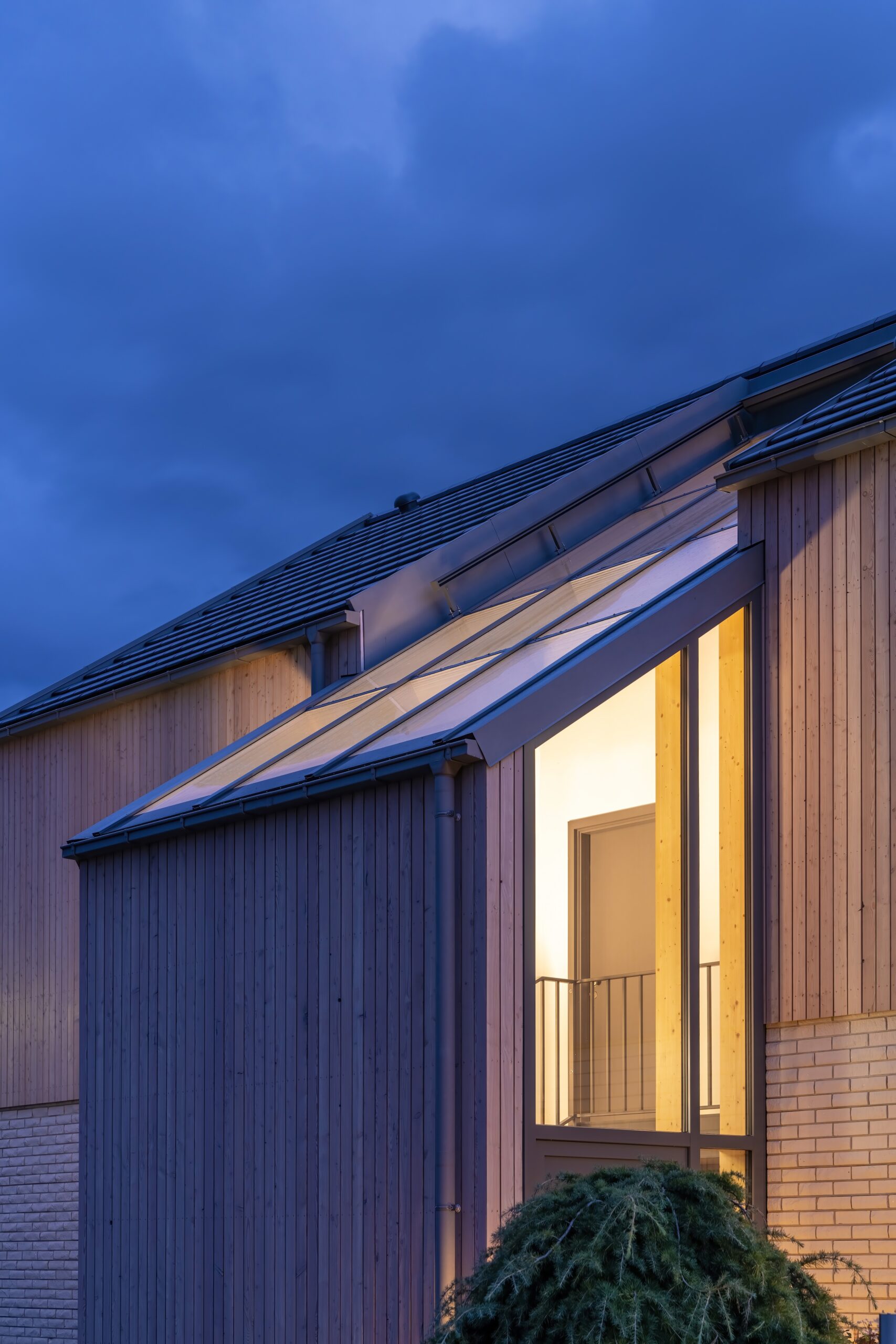 Dorfstadel Kruppach Muehlhausen aussen Nachts Feuerspritze