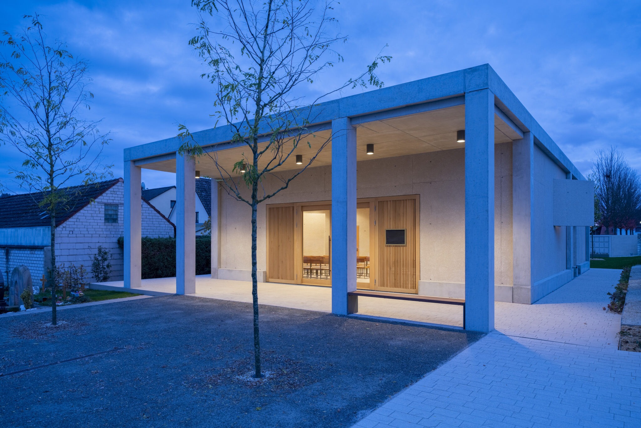 Dorfstadel Kruppach Muehlhausen aussen Nachts Feuerspritze