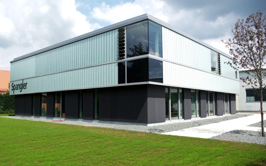 Neugebautes Bürogebäude in Töging